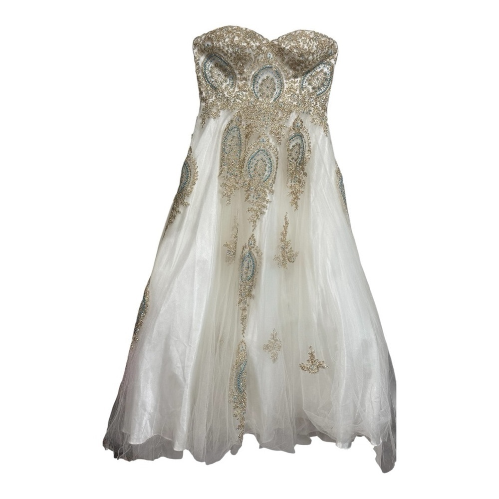 Camille La Vie White and Gold Maxi Dress - Picture 3 of 8
